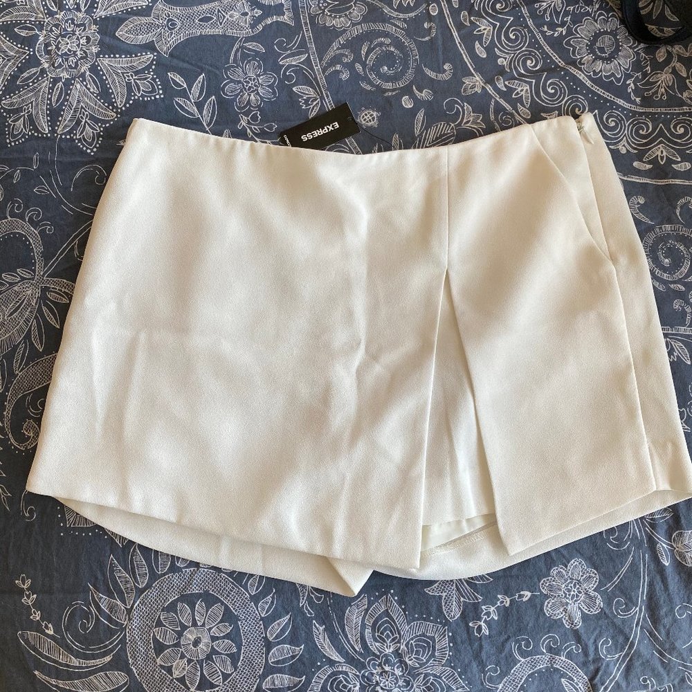 Express White Skort